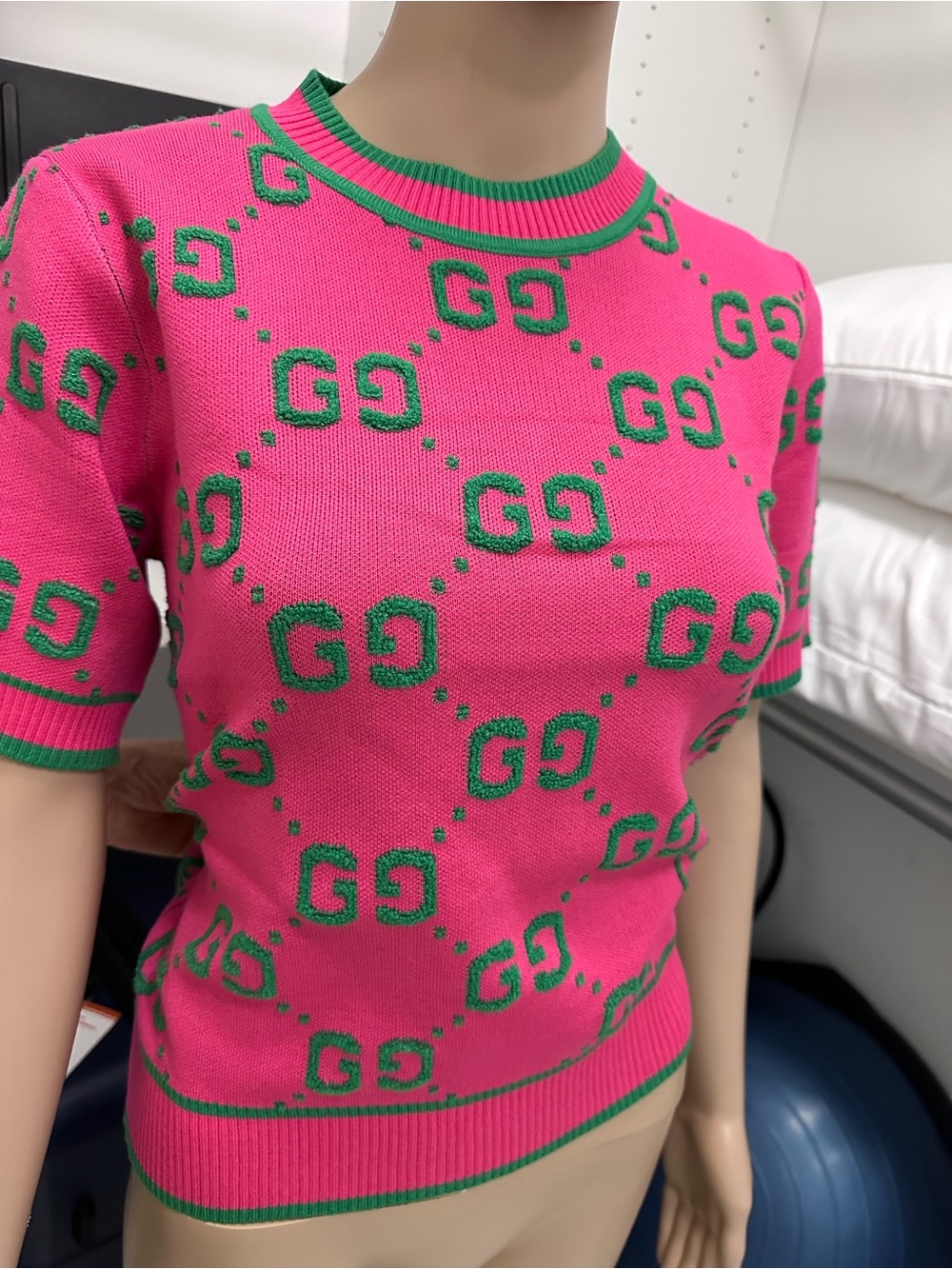 Gucci Pink and Green GG Logo Short Sleeve Crewneck Sweater